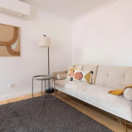 Cozy Bohemian Duplex-lemon アパート