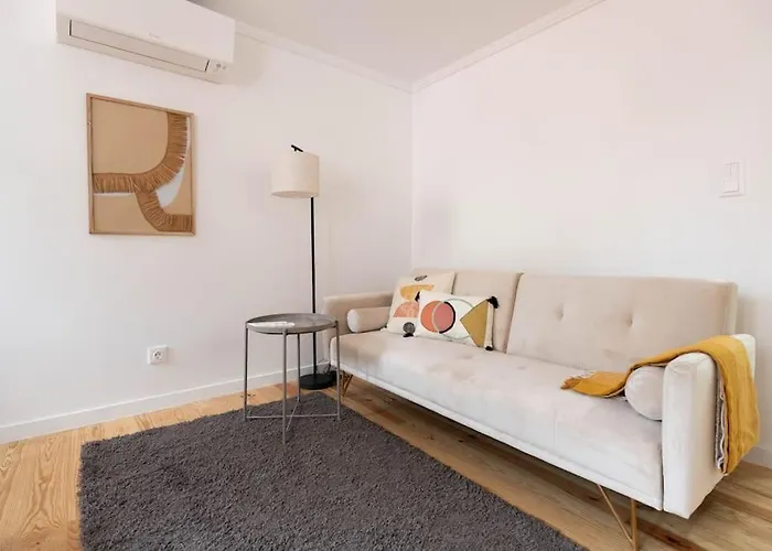 Cozy Bohemian Duplex-lemon شقة