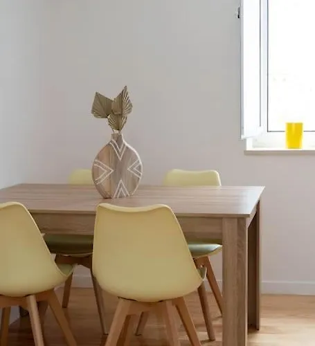 Cozy Bohemian Duplex-lemon *