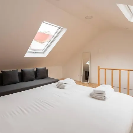 Cozy Bohemian Duplex-lemon * 리스본