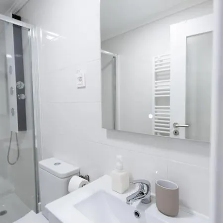 Cozy Bohemian Duplex-lemon 아파트 *