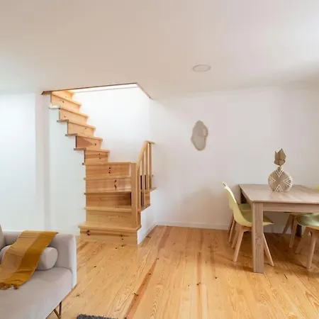 Cozy Bohemian Duplex-lemon 리스본